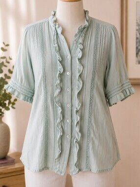 JP & Mattie Medium 100% Cotton Ruffle Button Front Blouse Mint Green